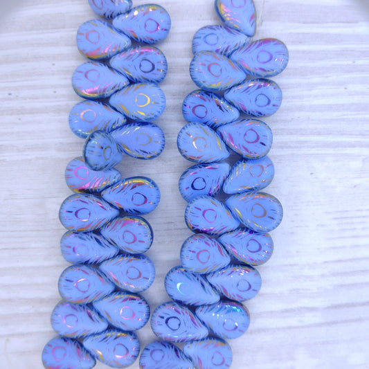 20 x Blue drops with Peacock feather (12x8mm)