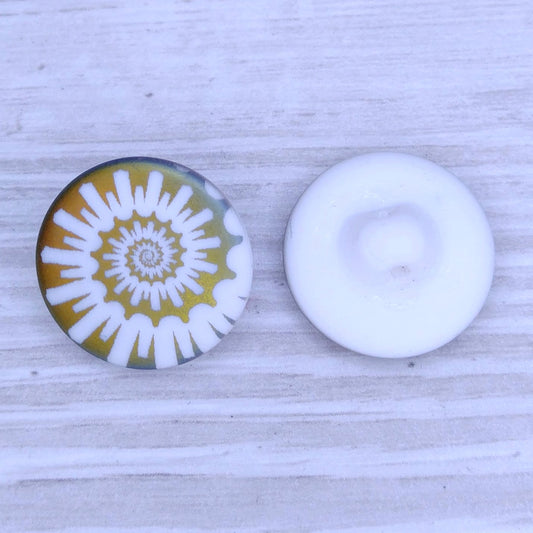 18mm glass button in Matt White with Laser Etched Shell 2