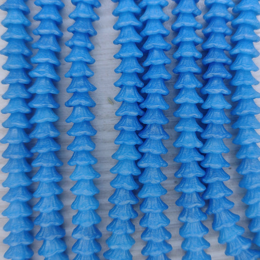 25 x flower cups in Gold Shine Cornflower (7x5mm)