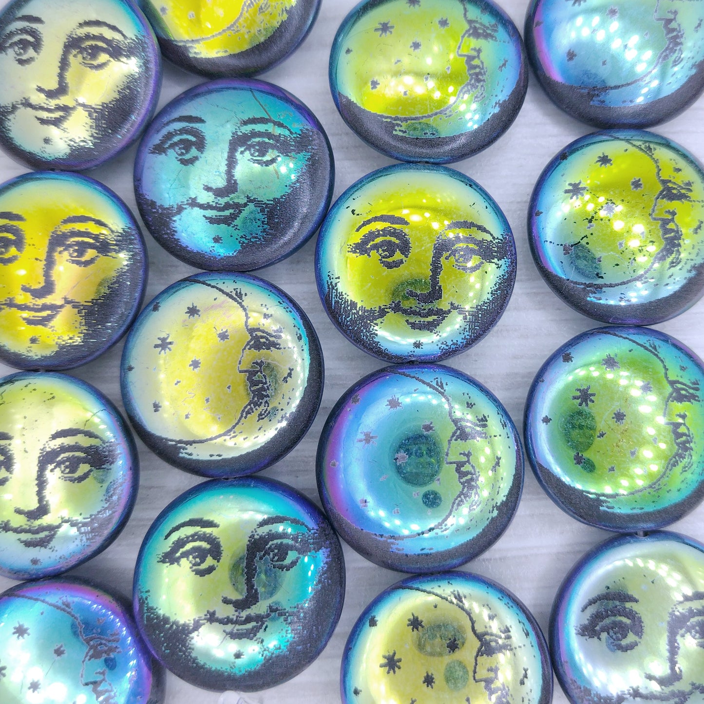 4 x 20mm lentils in Black with laser etched "Man in the Moon" mix