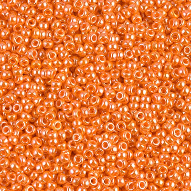 0423 - 5g Size 15/0 Miyuki seed beads in Opaque Light Orange Lustre