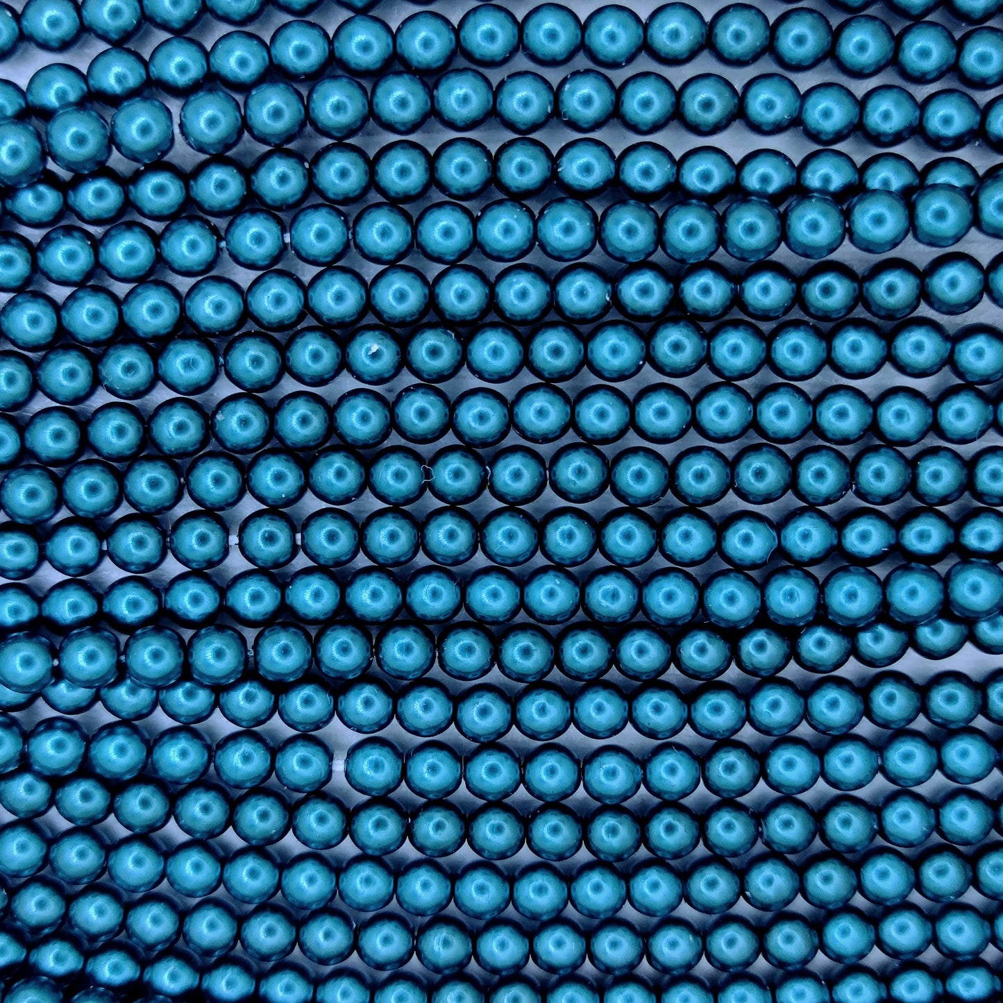 120 x 4mm round pearls in Teal
