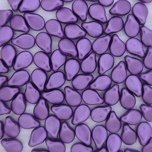 30 x pip beads in Pastel Bordeaux