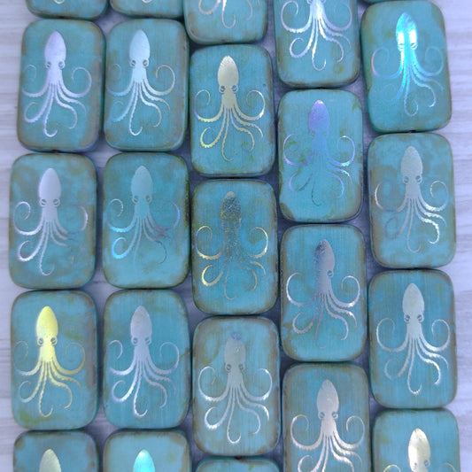 6 x rectangular beads in Turquoise Picasso with laser etched Octopus (18x12mm)