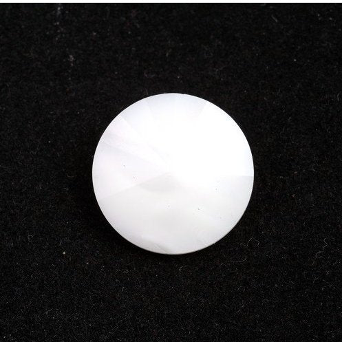 12mm Matubo Rivoli in White Pearl