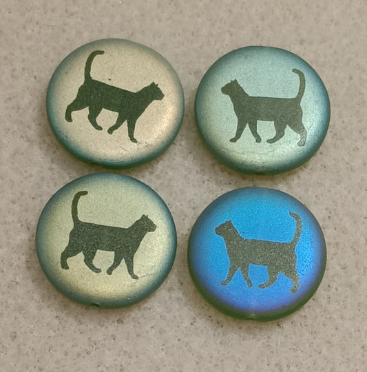 4 x 17mm disc beads in Matt Green with walking cat