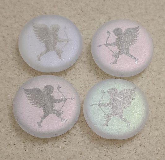 4 x 17mm discs in Matt Crystal with laser etched Cupid