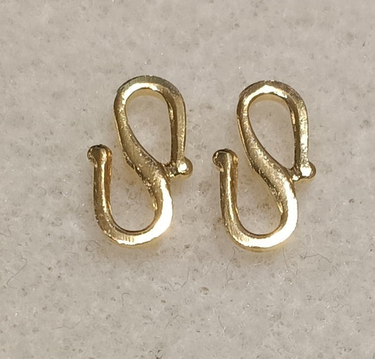 2 x "S" clasps in Gold (UK Production)