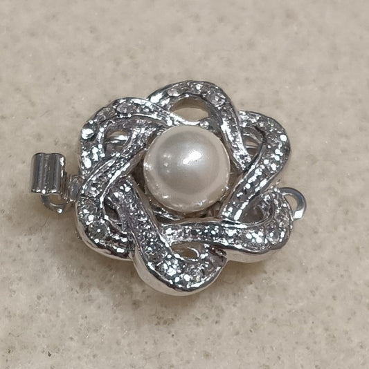 Neumann White Bronze clasp with Crystals and 1 row 13811 - 15mm