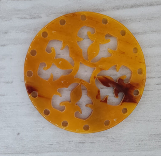 27mm Round Laser Cut Cabochon in Amber