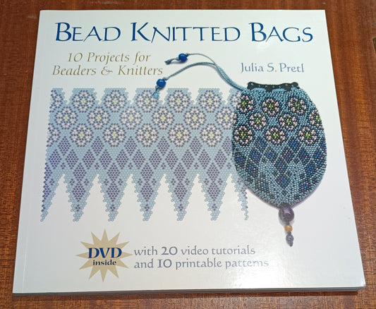 Paperback book - Bead Knitted Bags by Julia S Pretl