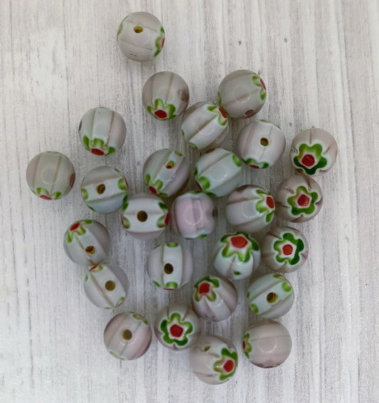 25 x 6mm round Millefiori beads in Light Mauve (2000s)