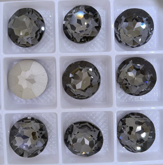 18mm Chaton in Black Diamond (Aurora)