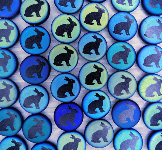 8 x 14mm disc beads in Matt Black with rabbit