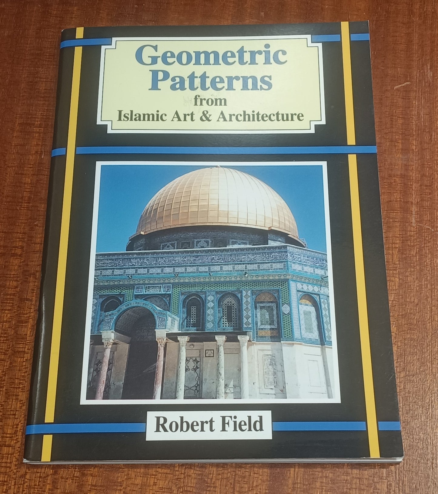 Paperback book - Geometric patterns by Robert Field