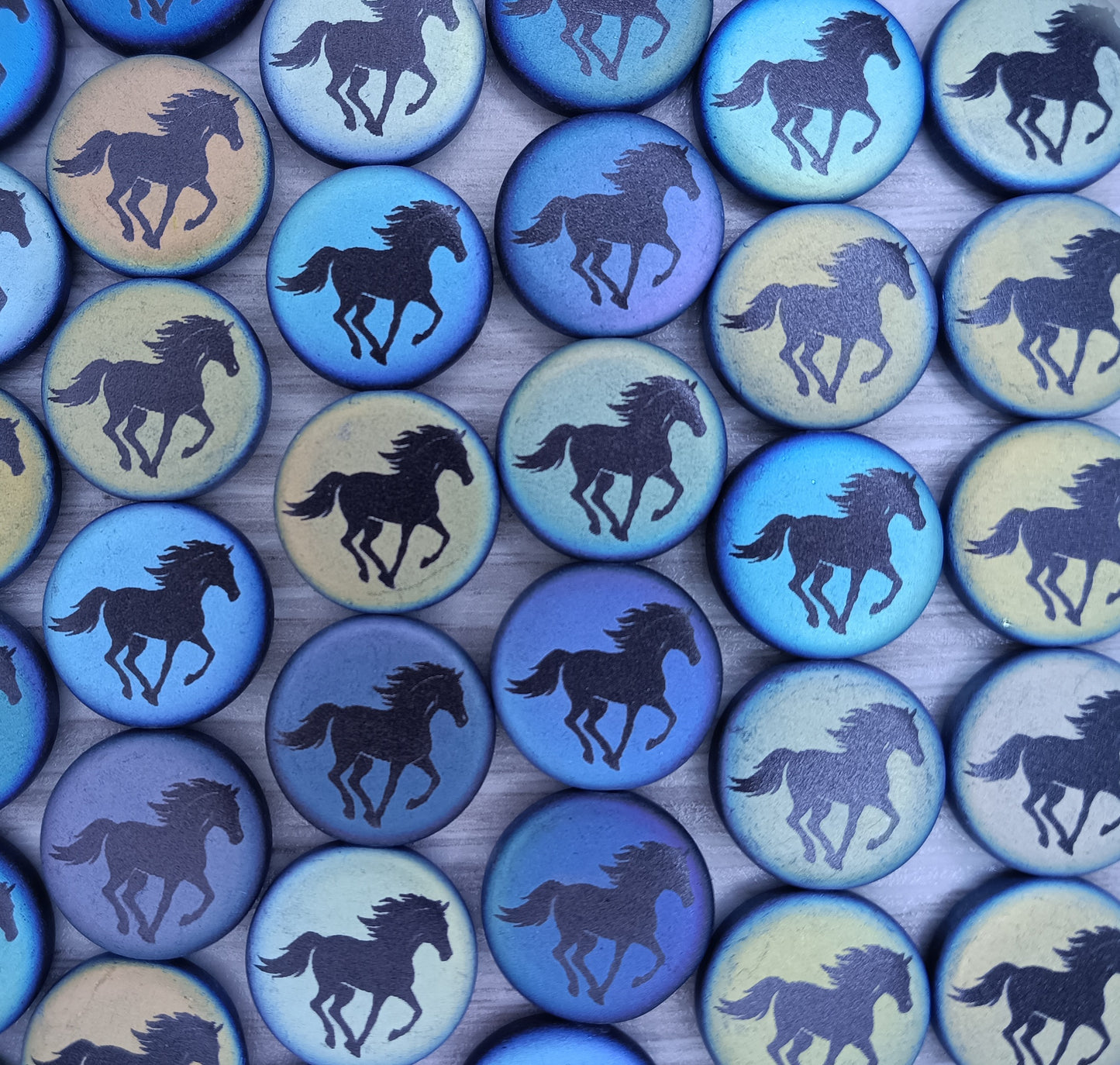 8 x 16mm disc beads in Matt Black with horse