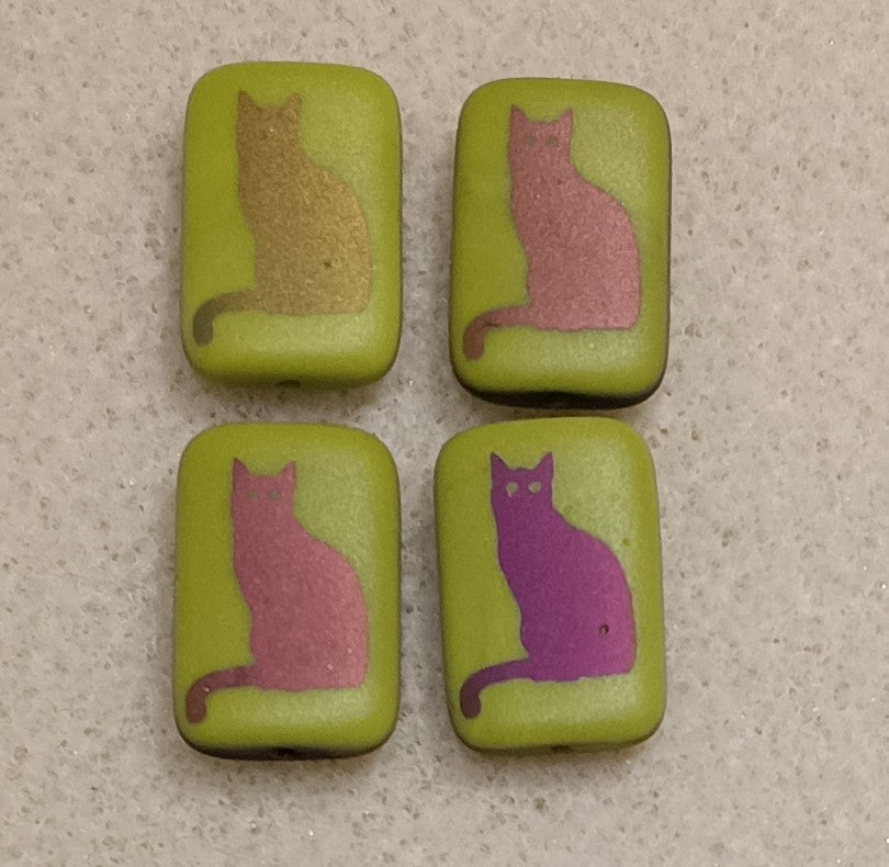 4 x Rectangular beads in Matt Lime with cat design (18x12mm)