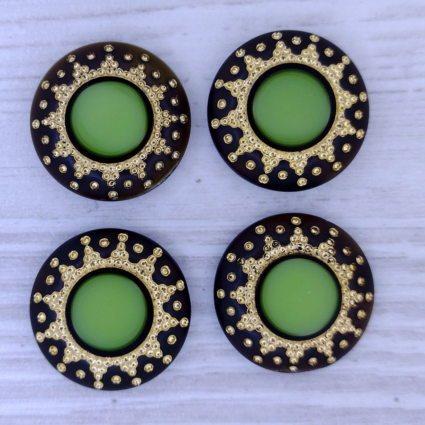 1327 - 18mm Cabochon in Brown/Green with Gold