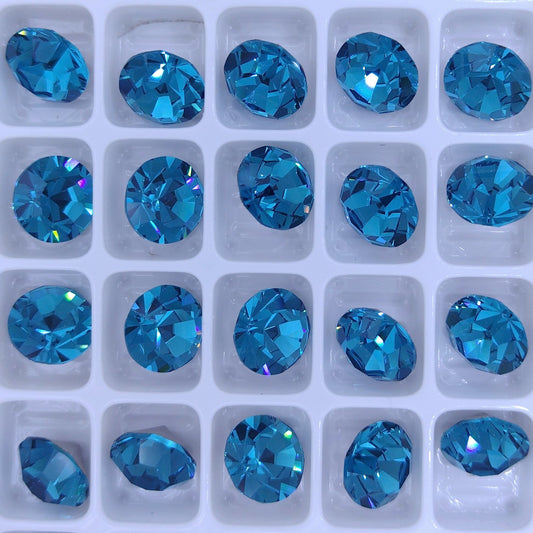 SS39 or 8.3mm Chaton Maxima in Indicolite (Preciosa)