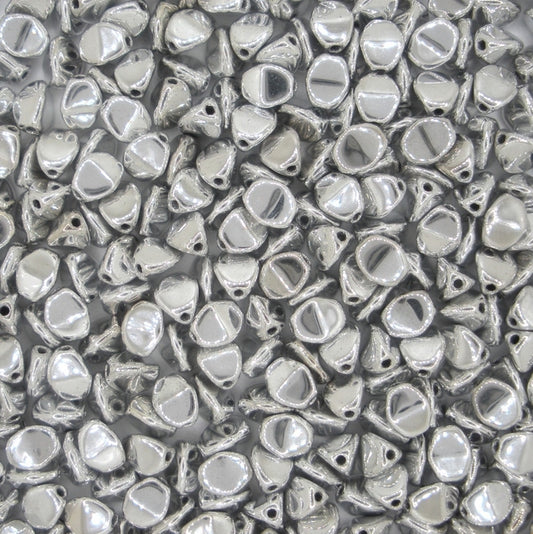 50 x pinch beads in Silver (3x5mm)