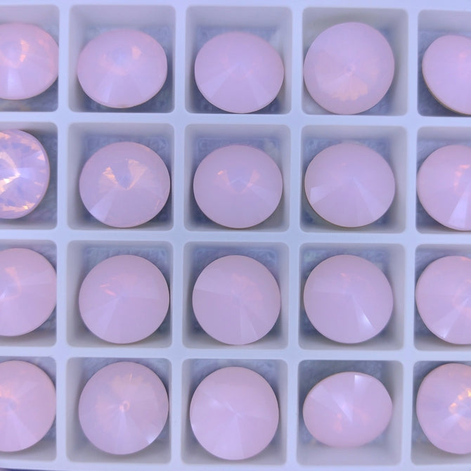 14mm rivoli in Rose Water Opal (Aurora)