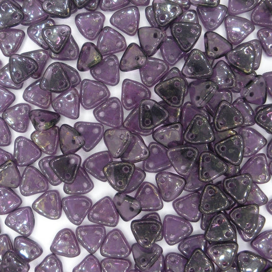 50 x CzechMate triangles in Tanzanite Pink/Topaz Lustre