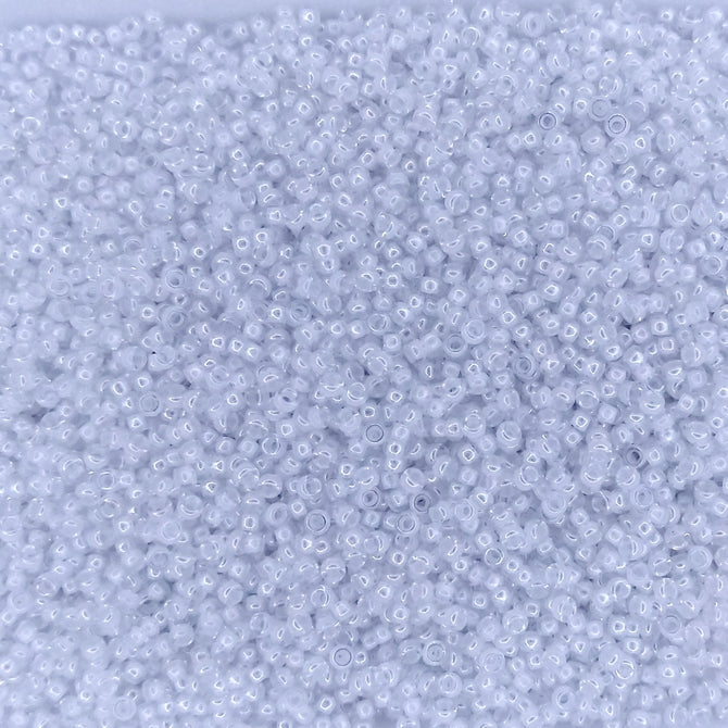 0284 - 5g Size 15/0 Miyuki seed beads in White lined Crystal AB