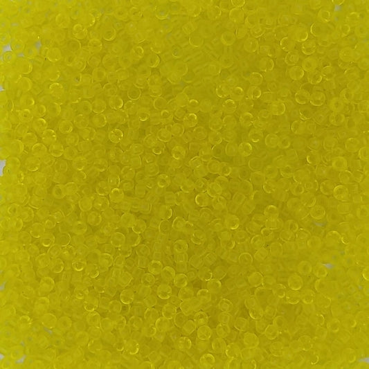 0136 - 10g Size 11/0 Miyuki seed beads in Transparent Yellow
