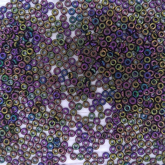 0085 - 5g Size 8/0 Toho Demi seed beads in Purple Iris