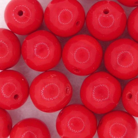 8 x 10mm round beads in Red (1980s)