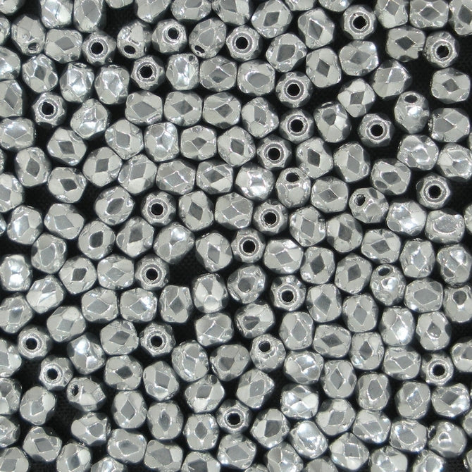 50 x 3mm faceted beads in Silver
