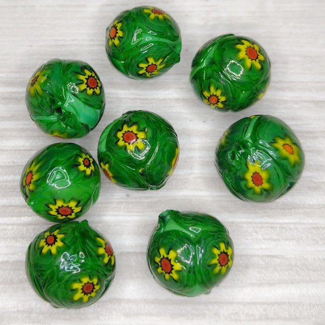 12mm Venetian millefiori bead in Green (1960/70s)