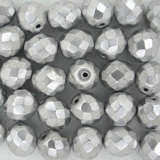 10 x 10mm faceted beads in Silver