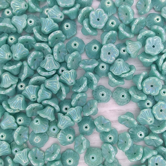25 x flower cups in Green Turquoise Rainbow (7x5mm)