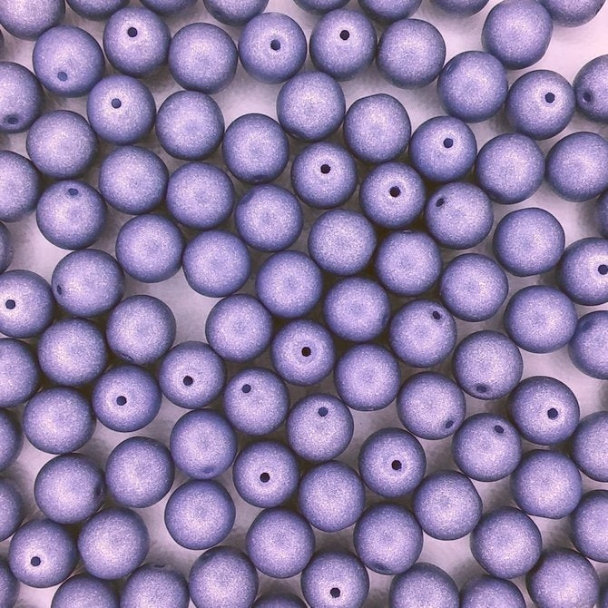 10 x 8mm round beads in Metallic Purple