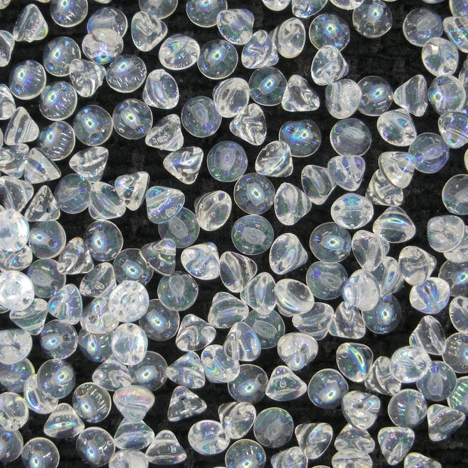 25 x Button beads in Crystal AB