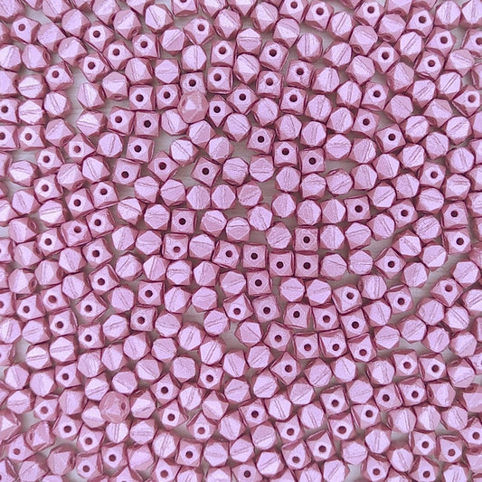 50 x 4mm english cut beads in Rose Velvet