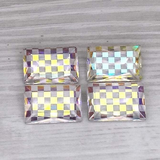 18x12mm rectangular cabochon in Crystal with Chessboard design