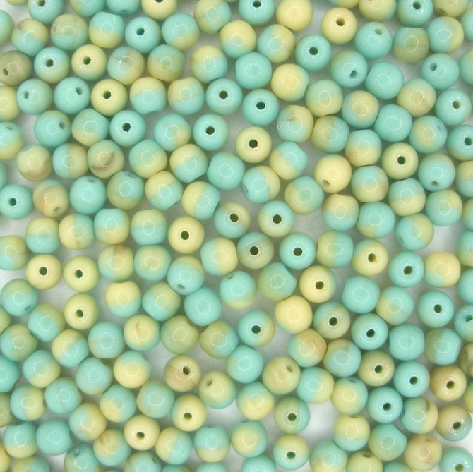 50 x 4mm round beads in Green/Yellow