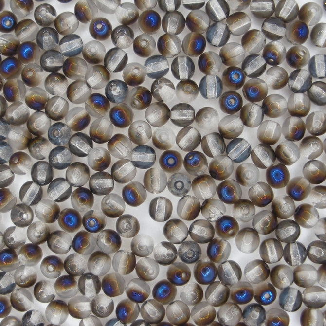 50 x 4mm round beads in Crystal Azuro