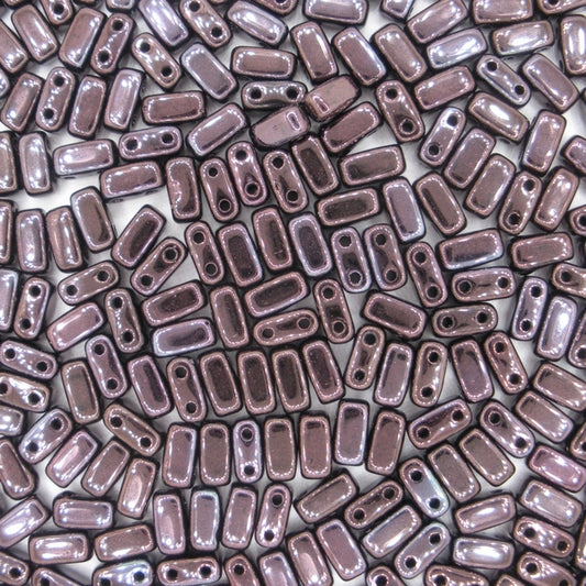 50 x CzechMate bricks in Metallic Amethyst Lustre
