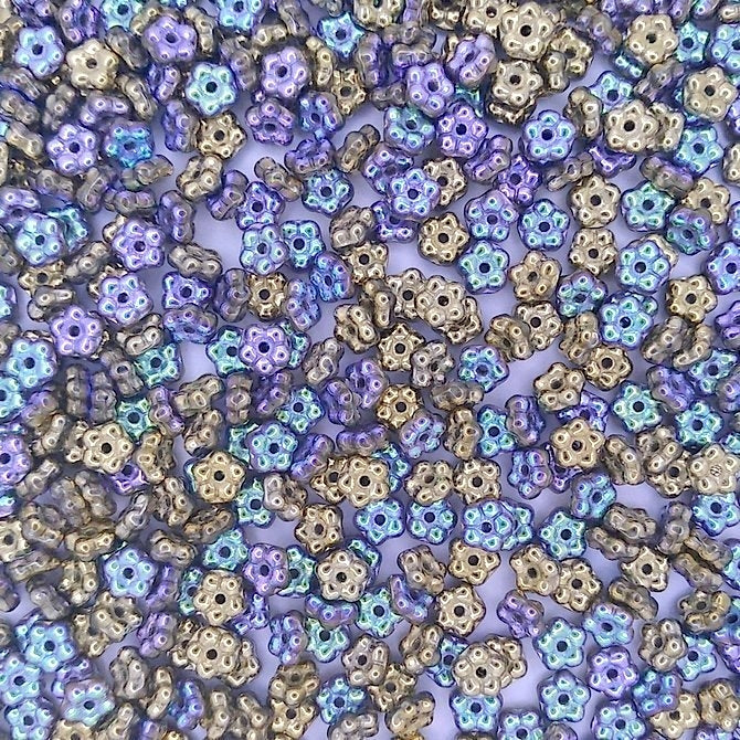 25 x 5mm Forget me Not flowers in Glittery Amber