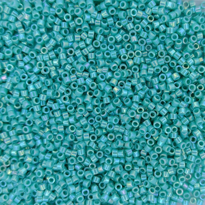 DB0166 - 5g Size 11/0 delicas in Opaque Turquoise Green AB