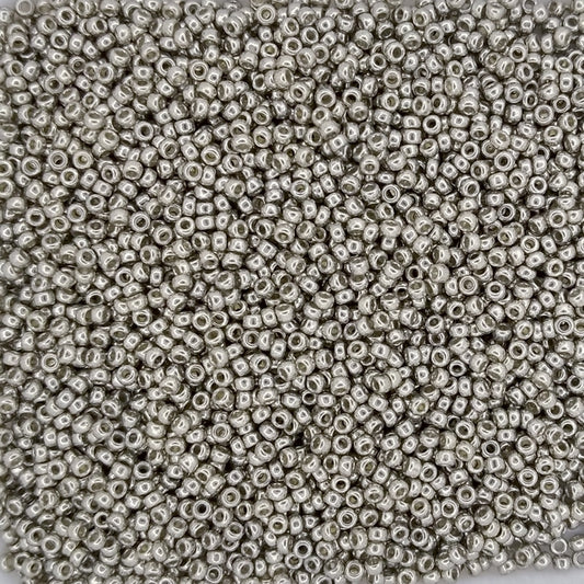 4221 - 10g Size 11/0 Miyuki seed beads in Galvanised Light Pewter