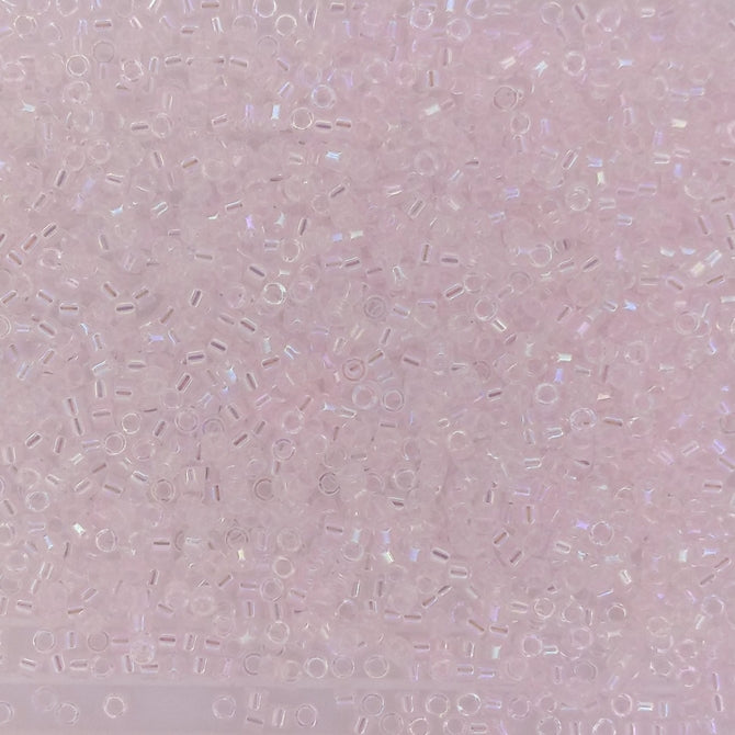 DB0082 - 1g Size 11/0 delicas in Transparent Pale Pink AB