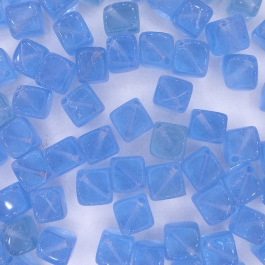 10 x 6mm cubes with diagonal hole in Blue (vintage)