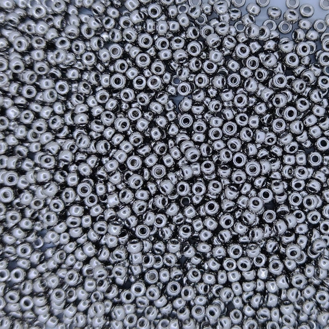 0190 - 25g Size 11/0 Miyuki seed beads in Nickel Plated