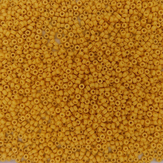 4452 - 10g Size 11/0 Miyuki seed beads in Duracoat Opaque Banana