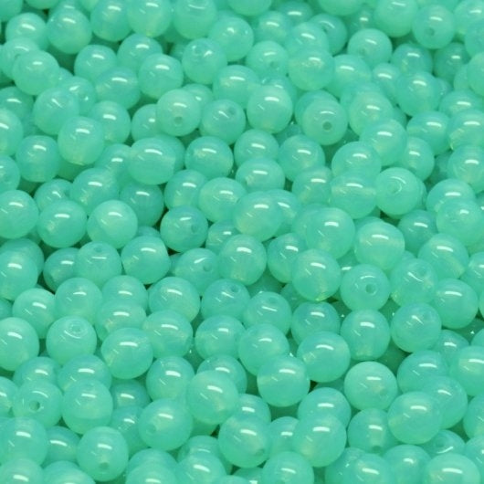 50 x 4mm round beads in Green Opal