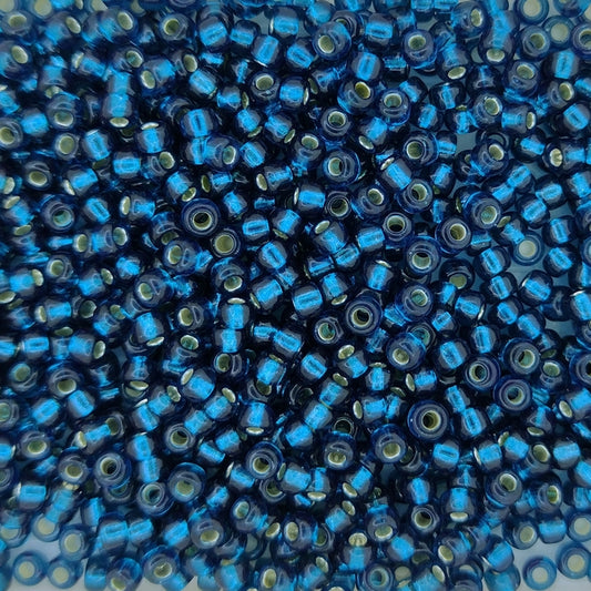 1425 - 10g Size 8/0 Miyuki seed beads in Silver lined Blue Zircon